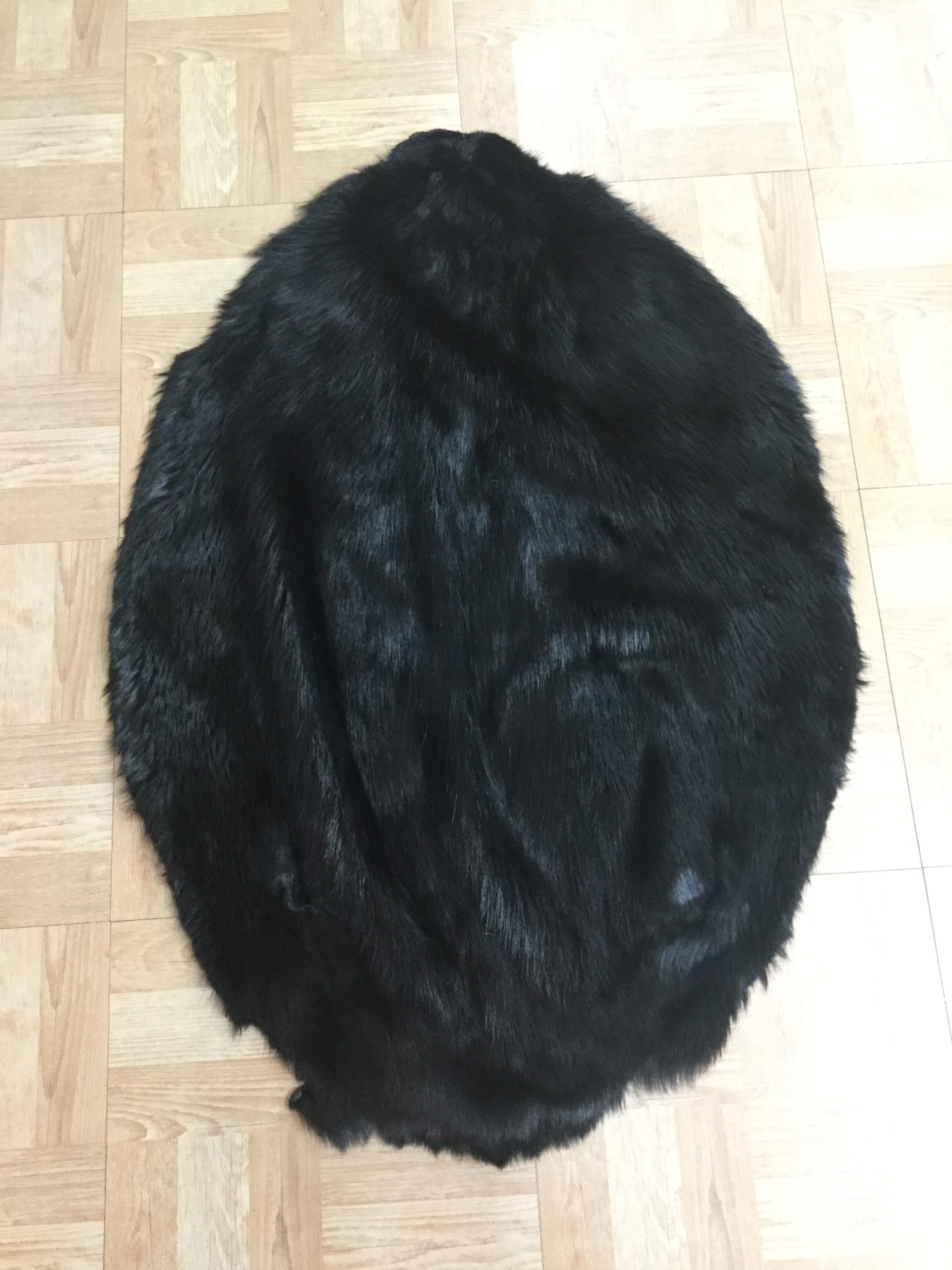 Large Dyed Black